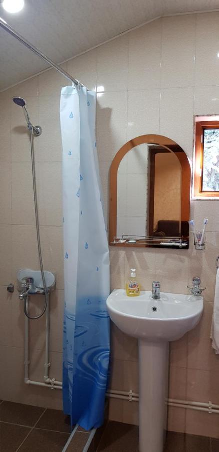 Ruzan Hotel Ijevan Exterior foto