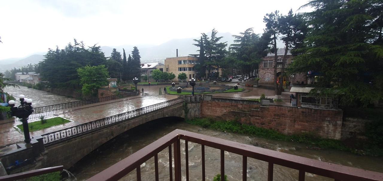Ruzan Hotel Ijevan Exterior foto